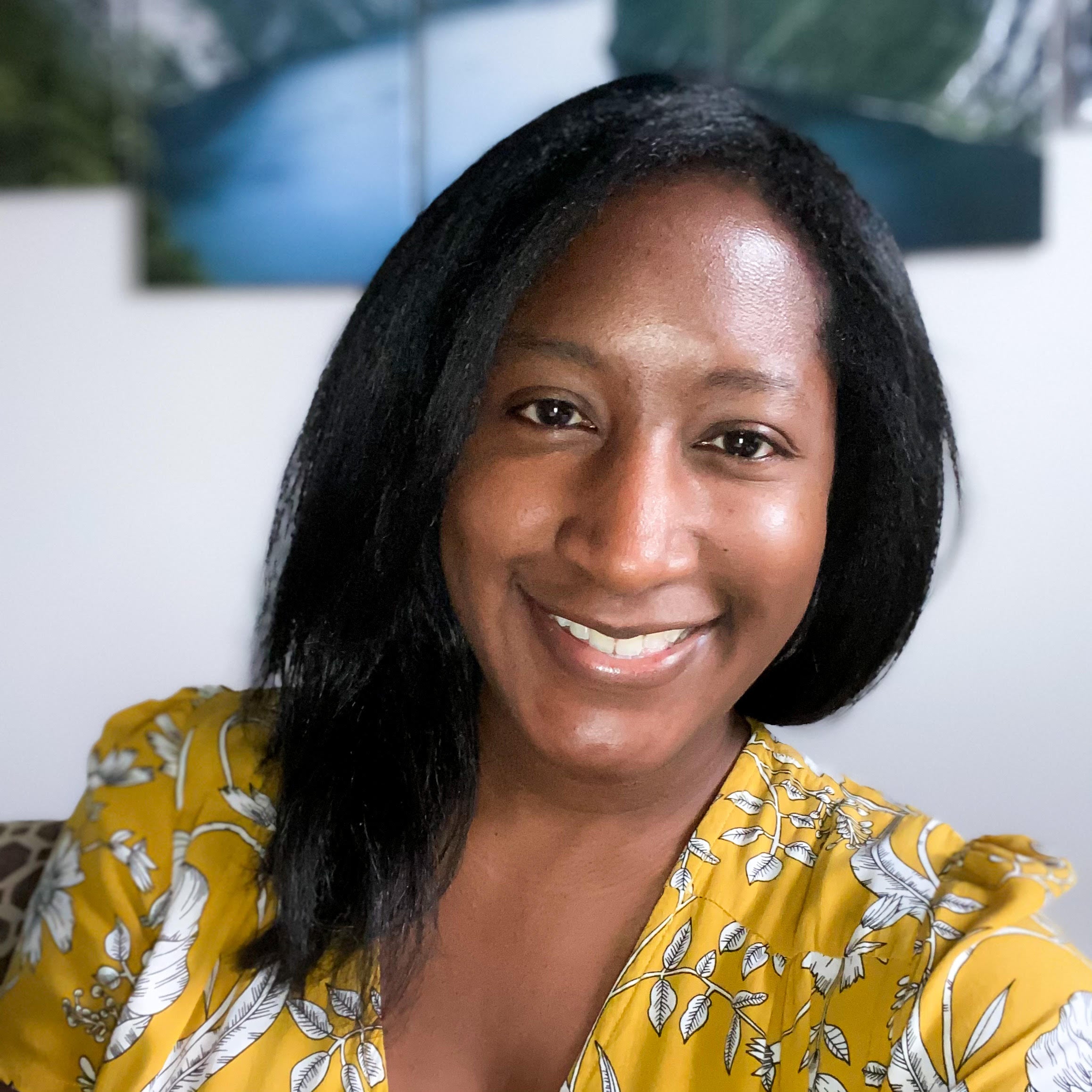 Angela J. Ford Web Design Headshot